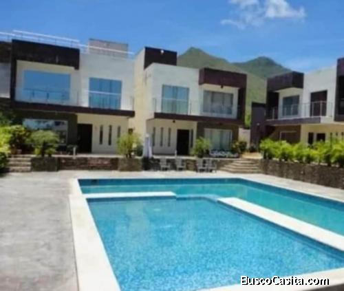 TOWNHOUSE EN VENTA . TU NUEVO COMIENZO EMPIEZA HOY.