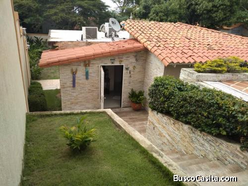 CASA EN VENTA LOMAS DEL MANZANO 