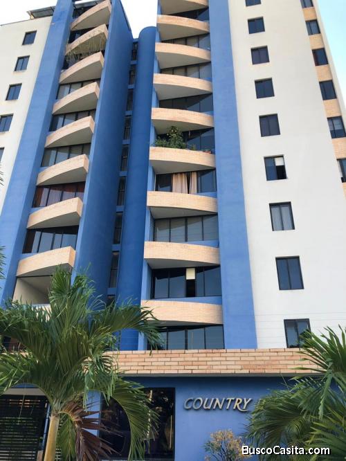 Modreno y bello apartamento 108m2 en Urb. El parral