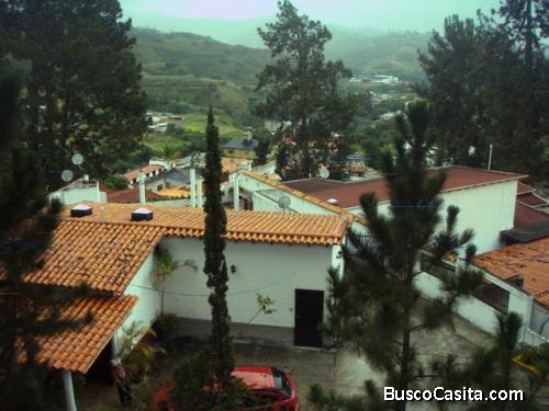 SAN PEDRO DE LOS ALTOS LOS TEQUES CASA EN VENTA