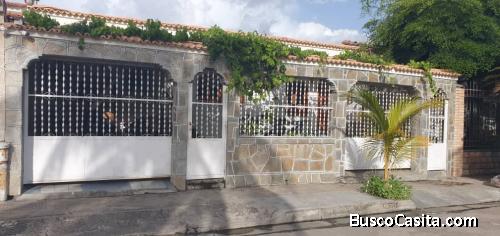 Casa Urb Calicanto, Flor Amarillo I Etapa
