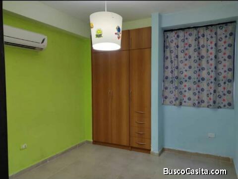 Se Alquila Apto en Tazajal