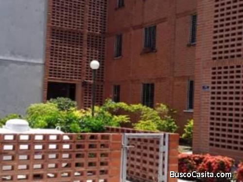 Alquilo Apartamento en Res. Los Tulipanes, San Diego, 