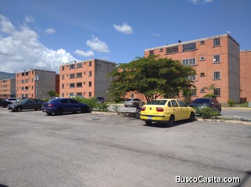 Apartamento Res. El Tulipan. FOA-1084