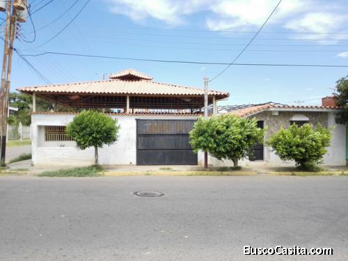 Se vende casa Urbanización Independencia