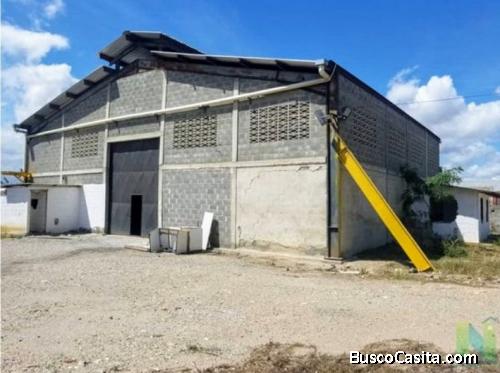 GALPÓN EN ALQUILER EN LA ZONA INDUSTRIAL III