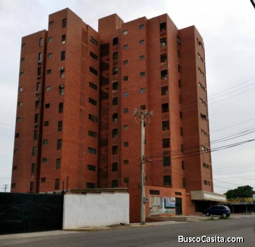 APARTAMENTO VENTA AV LAS DELICIAS MARACAIBO API 28385