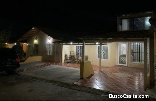 VENDO CASA EN CONJUNTO RESIDENCIAL GUAYANA COUNTRY CLUB