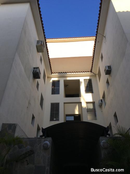 Zoraida Araujo Vende Apto. en La Granja Naguanagua 04244574535