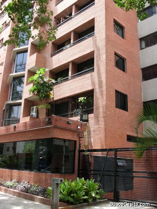 EN VENTA APARTAMENTO ACADOS DE PRIMERA 0424-223.1439