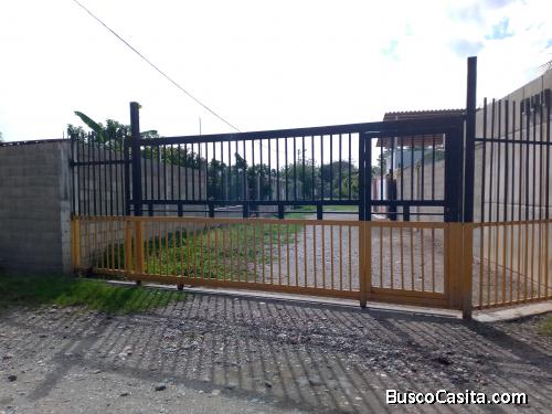 CASA DE CAMPO. SECTOR ALTOS DEL PLACER.CABUDARE