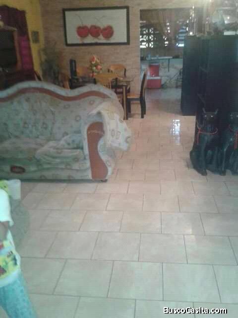 SE VENDE CASA EN GUACARA 