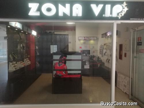 Local Comercial con negocio incluido
