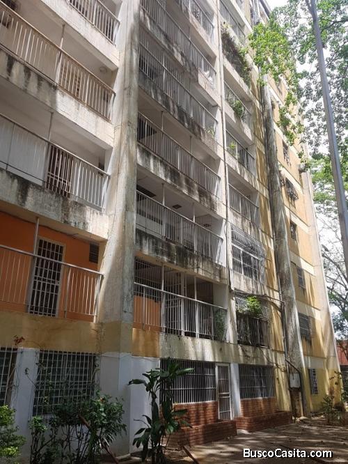 APTO. EN URB- KERDELL, AV. BOLIVAR, VALENCIA