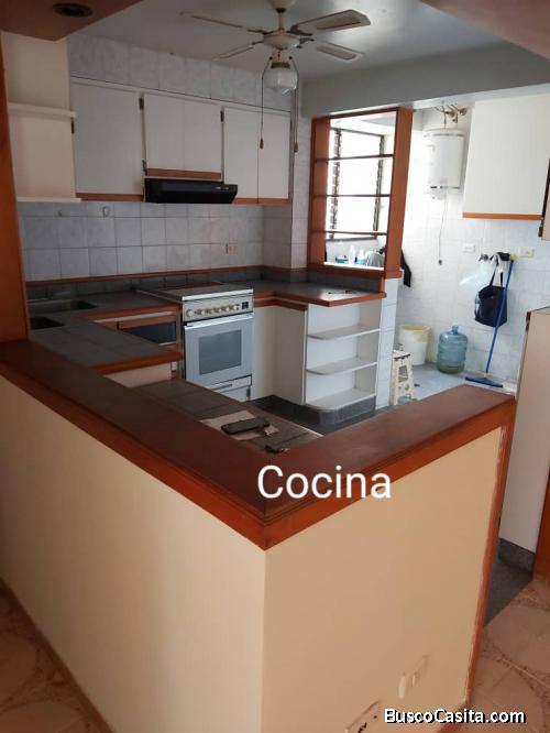 SE VENDE APARTAMENTO EN LA TRIGALEÑA  