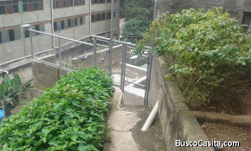 vendo casa los teques sector los alpes