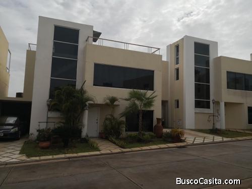 ¡PRECIO DE OPORTUNIDAD EN VILLA GRANADA! en Puerto Ordaz