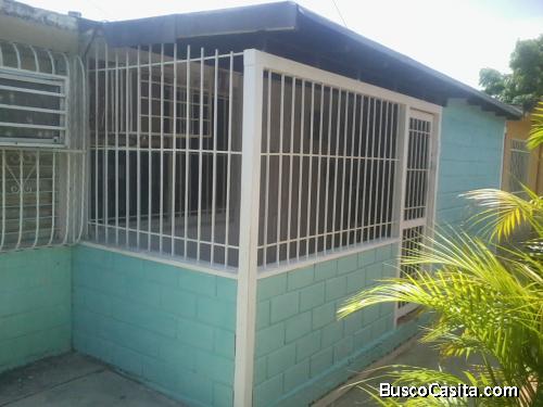 Excelente Oportunidad Casa en venta en la Urbanización Prados de la Encrucijada , Aragua- Cagua. 