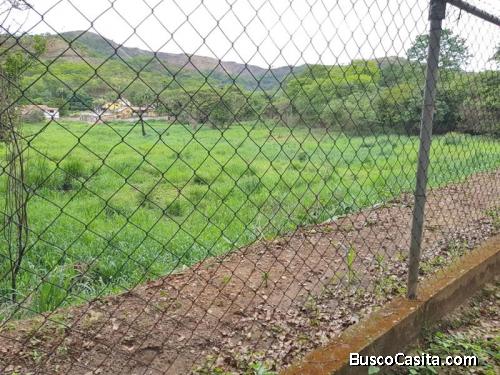 Terreno en Colinas de Guataparo de 20000 m2 IDT-406