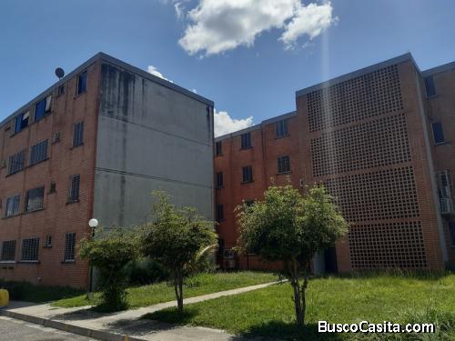 Apartamento En Venta En Res. El Tulipan, San Diego Foa-1096