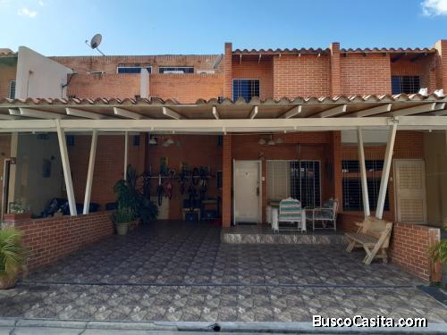 Town House En Venta En Res Amazonia, San Diego Cod. Foth-160