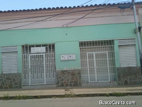 SE ALQUILAN 02 LOCALES COMERCIALES (JUNTOS O POR SEPARADO)