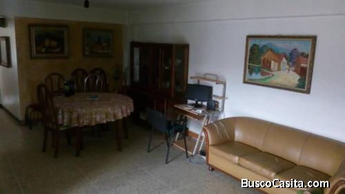 vendo APARTAMENTO zona de caracas WHATSAPP 04164098279