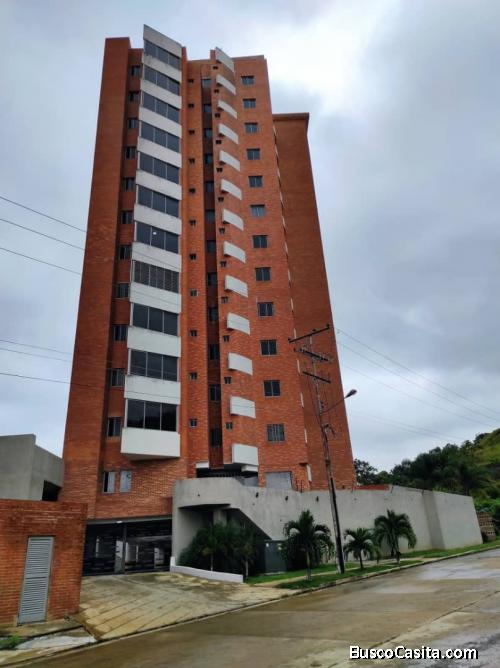 SKY GROUP PLATINUM VENDE Apartamento en Naguanagua.