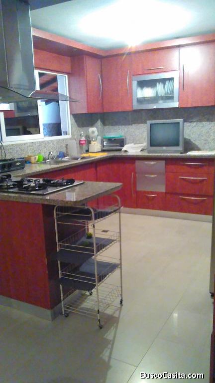 INMOBILIARIA RAFABIENES VENDE HERMOSA CASA EN RIO ALTO