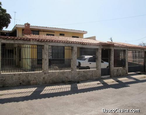 Sky Group Vende Casa en Paraparal Sector el Refugio FOC-623