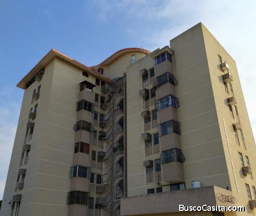 Venta Apto. Res. Cristina, Sector Grano de Oro