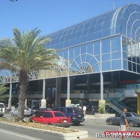 Vendo mini tienda, Centro Comercial, Av 4 de Mayo, Porlamar 