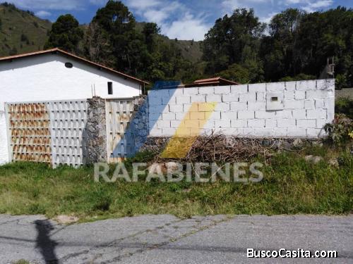 INMOBILIARIA RAFABIENES C.A., VENDE Espectacular Terreno