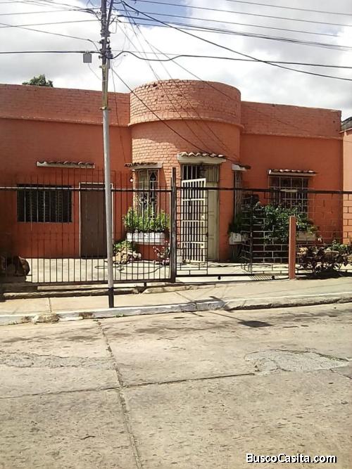 CASA CASCO HISTORICO DE CIUDAD BOLIVAR