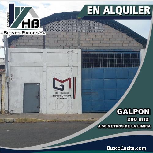 Galpón en Av. La Limpia