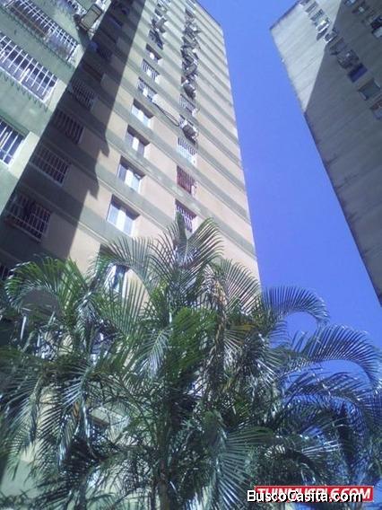 SKY GROUP Vende apartamento en paseo cabriales 