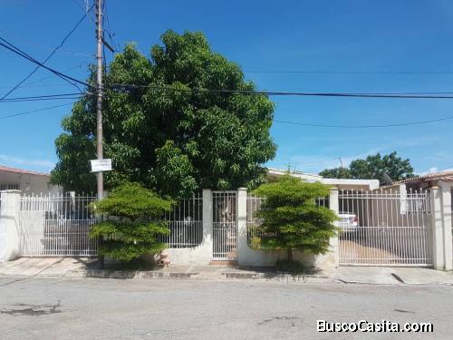 CASA EN CIUDAD ALIANZA 