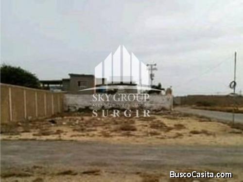 VENTA TERRENO  PUERTA MARAVEN AV OLLARVIDES SUR