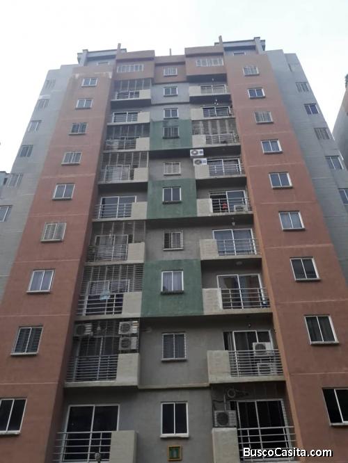 SKY GROUP PLATINUM VENDE Apartamento en San Diego, Monte mayor.