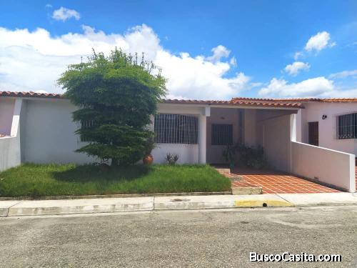 CASA EN ALQUILER VILLA MORENA CABUDARE