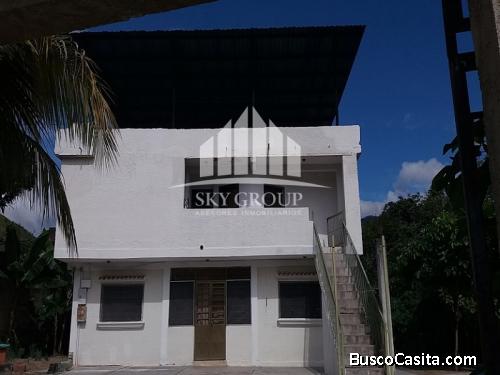 SKY GROUP Vende casa multifamiliar en Colinas de Girardot. Naguanagua