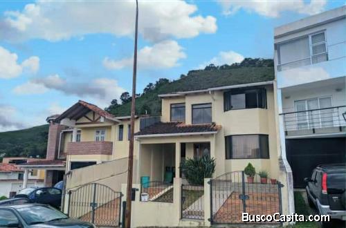 DE OPORTUNIDAD CASA EN VENTA