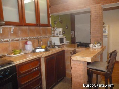 Casa con terreno propio en Naguanagua 