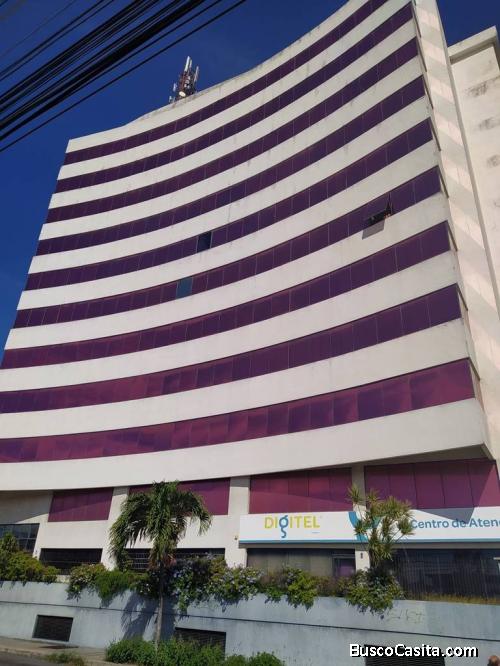 SE ALQUILA BELLA OFICINA CENTRO EMPRESARIAL BARQUISIMETO