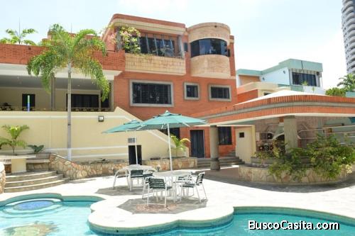 Casa en Venta en Urb. El Bosque Negociable