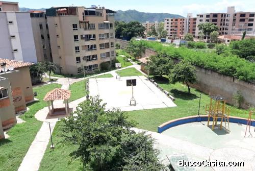 Venta Apartamento Semi Amoblado Av. Julio Centeno San Diego - RAP96