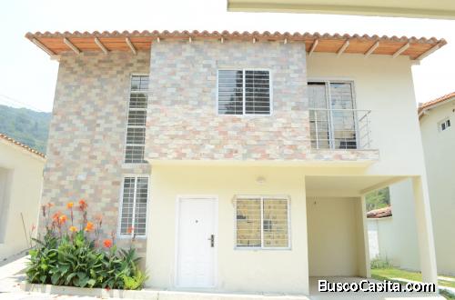 Townhouse La Pedregosa Alta