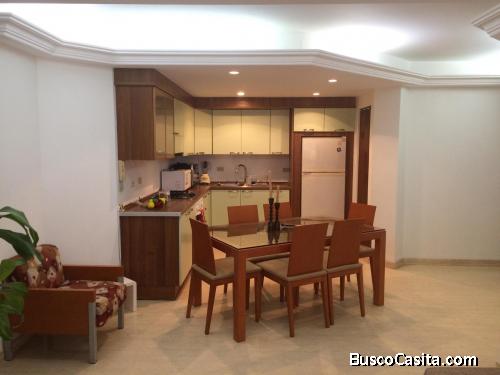 Alquilo comodo apartamento amoblado Paraiso Maracaibo