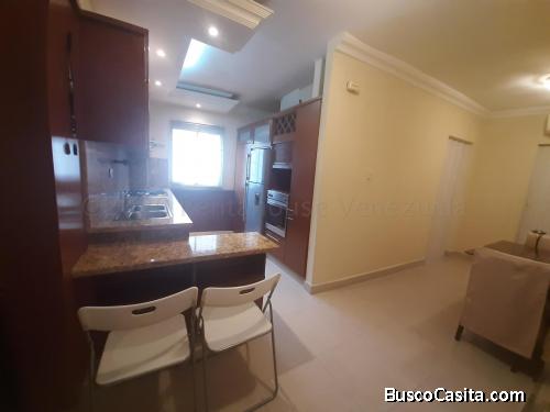 Apartamento en Alquiler Av Goajira Maracaibo