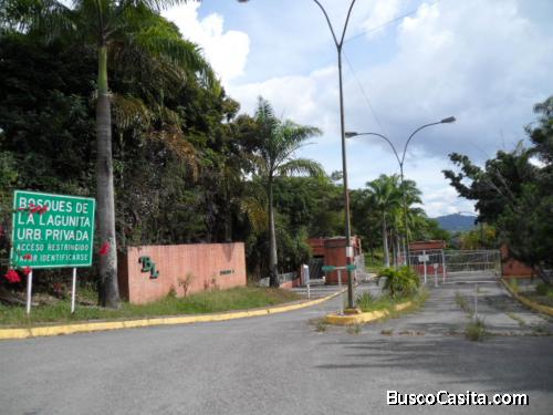 Vendo casa en Bosques de la lagunita